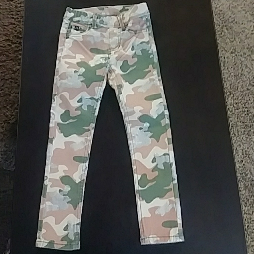 Girls Jordache jeggings
